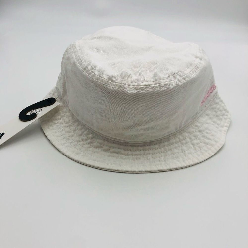Brand‎ New Women’s Adidas Essential Bucket Hat Clear Pink White One Size